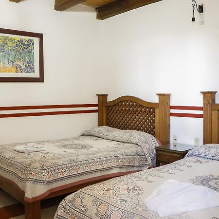 Mesón De Los Ángeles Comitan de Dominguez Exterior foto