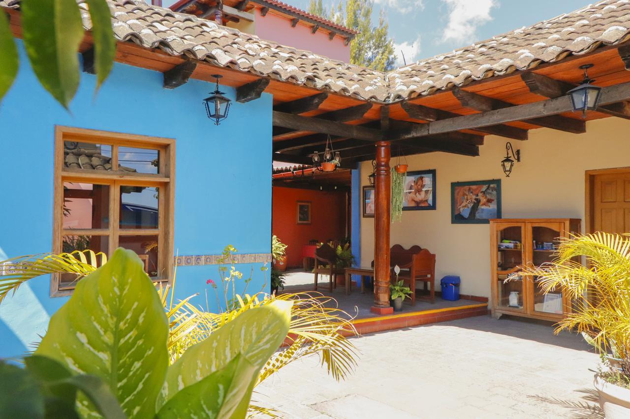 Mesón De Los Ángeles Comitan de Dominguez Exterior foto